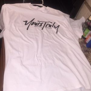 White T-shirt